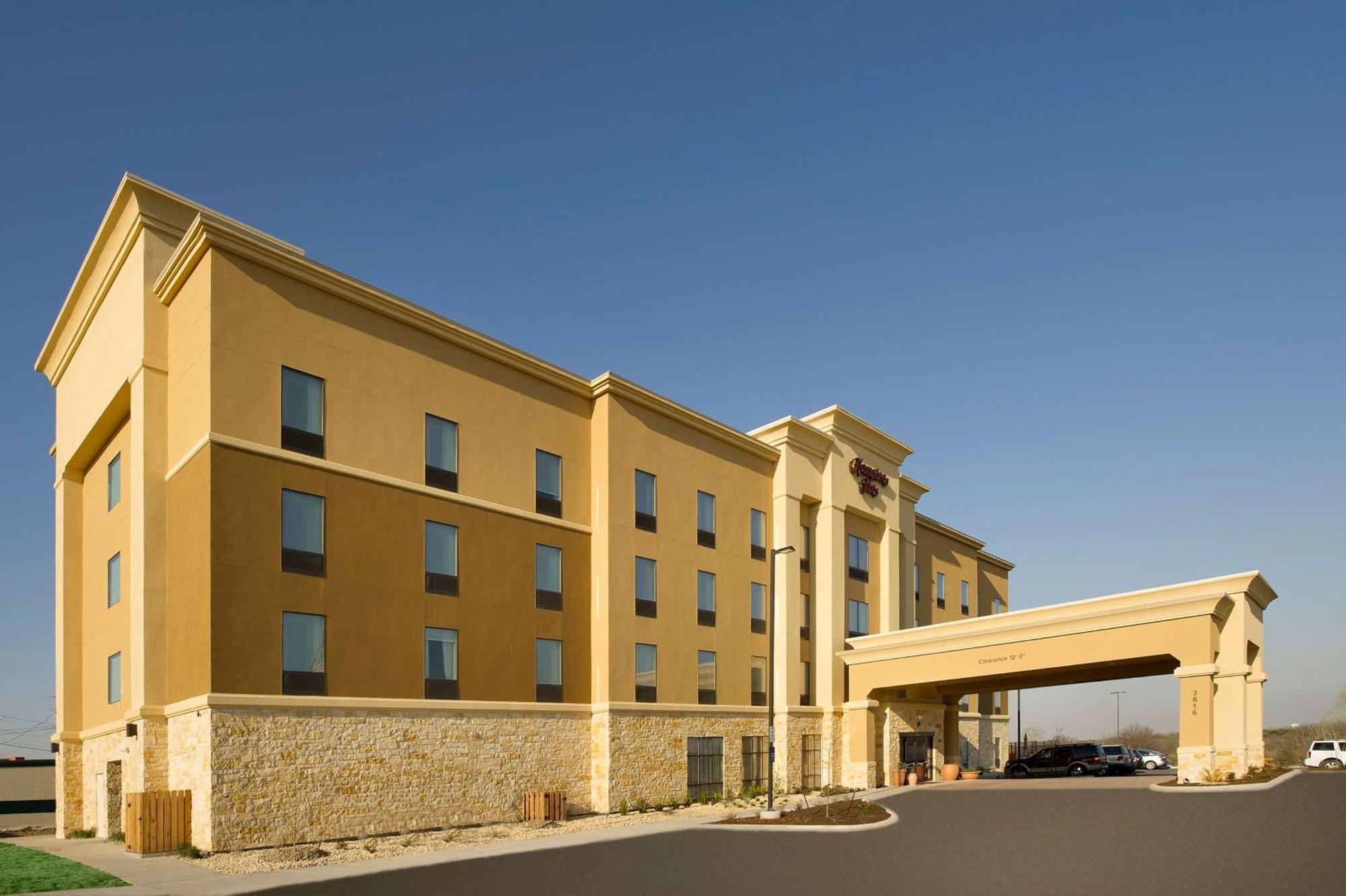 Hampton Inn Temple Exteriör bild